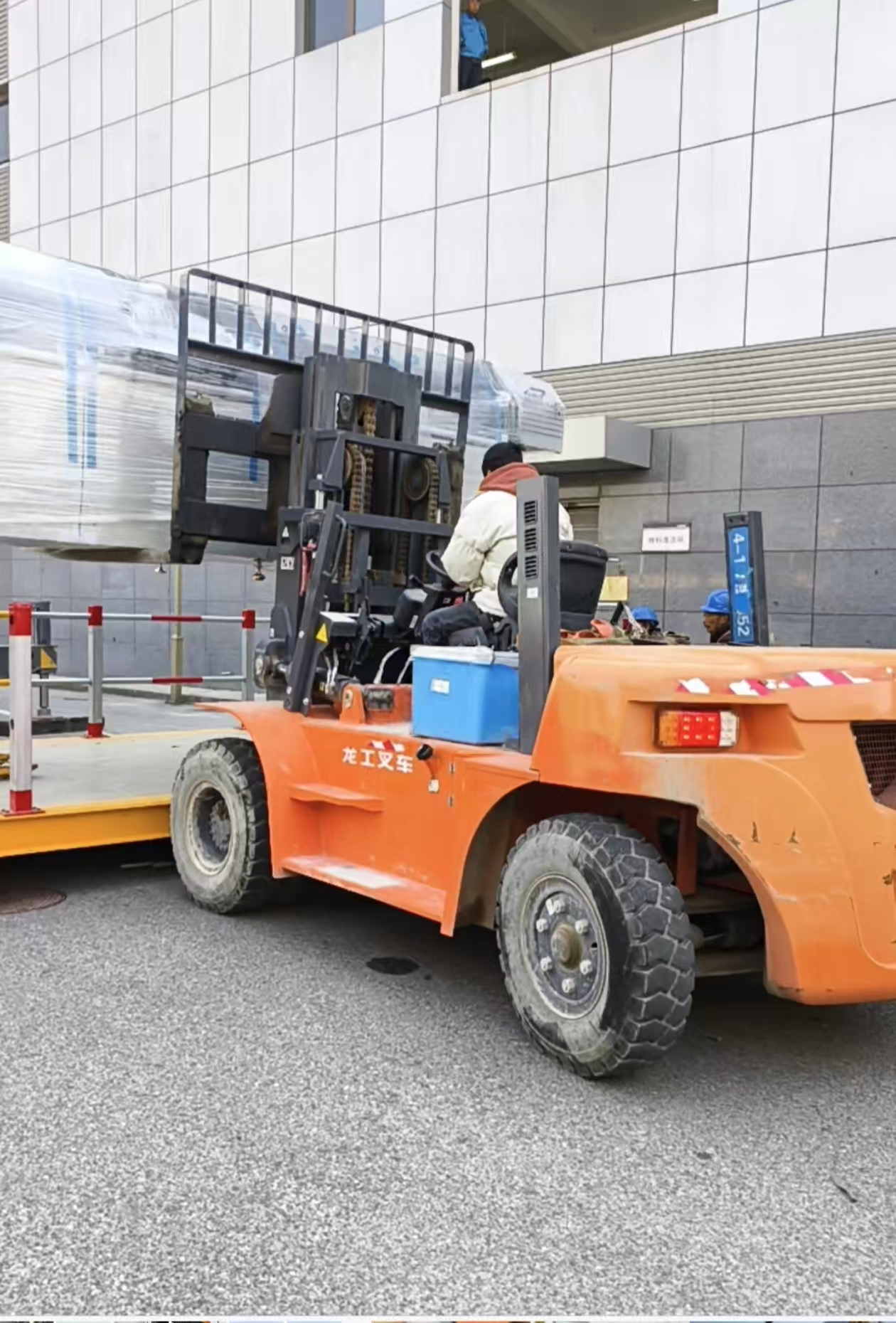 �������أ�������װ���豸���˹�˾-�����ڴ����ذ���13522634464